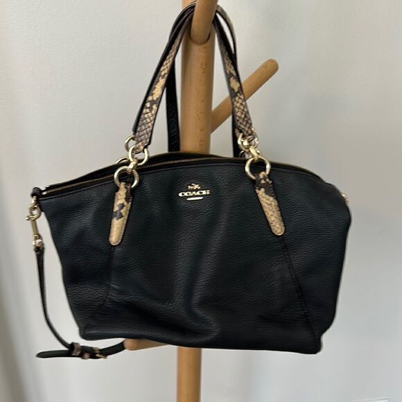 Coach New York Leather Crossbody Bsg - Picture 1 of 11